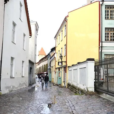 Muurivahe Old Town Tallinn